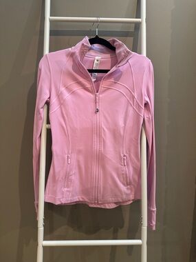 Women’s LuluLemon Bubblegum Pink Align Jacket